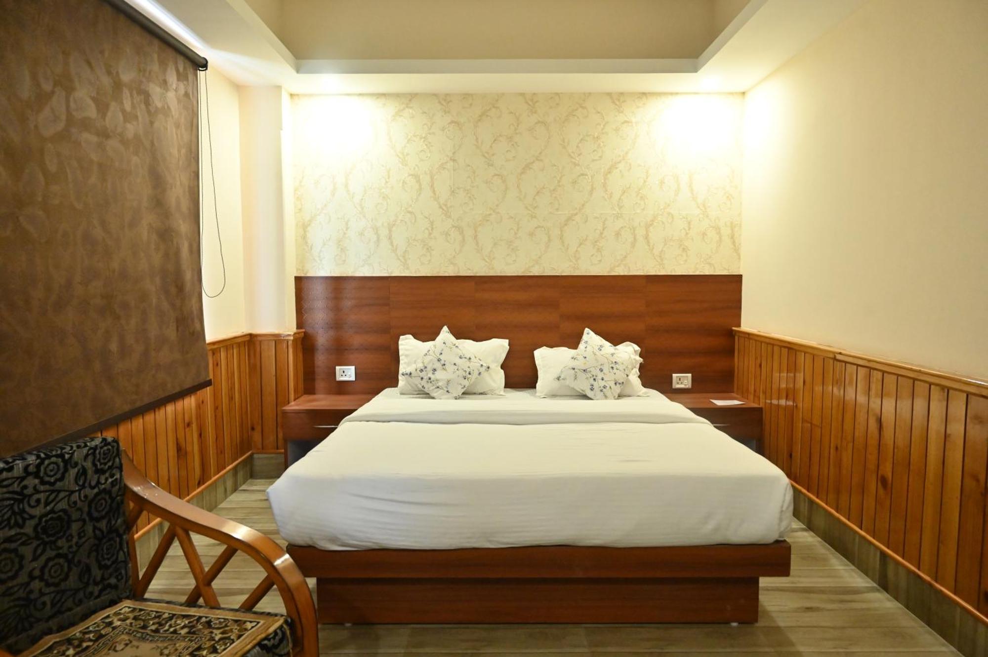 Hotel Zimkhang Delights Namchi Экстерьер фото